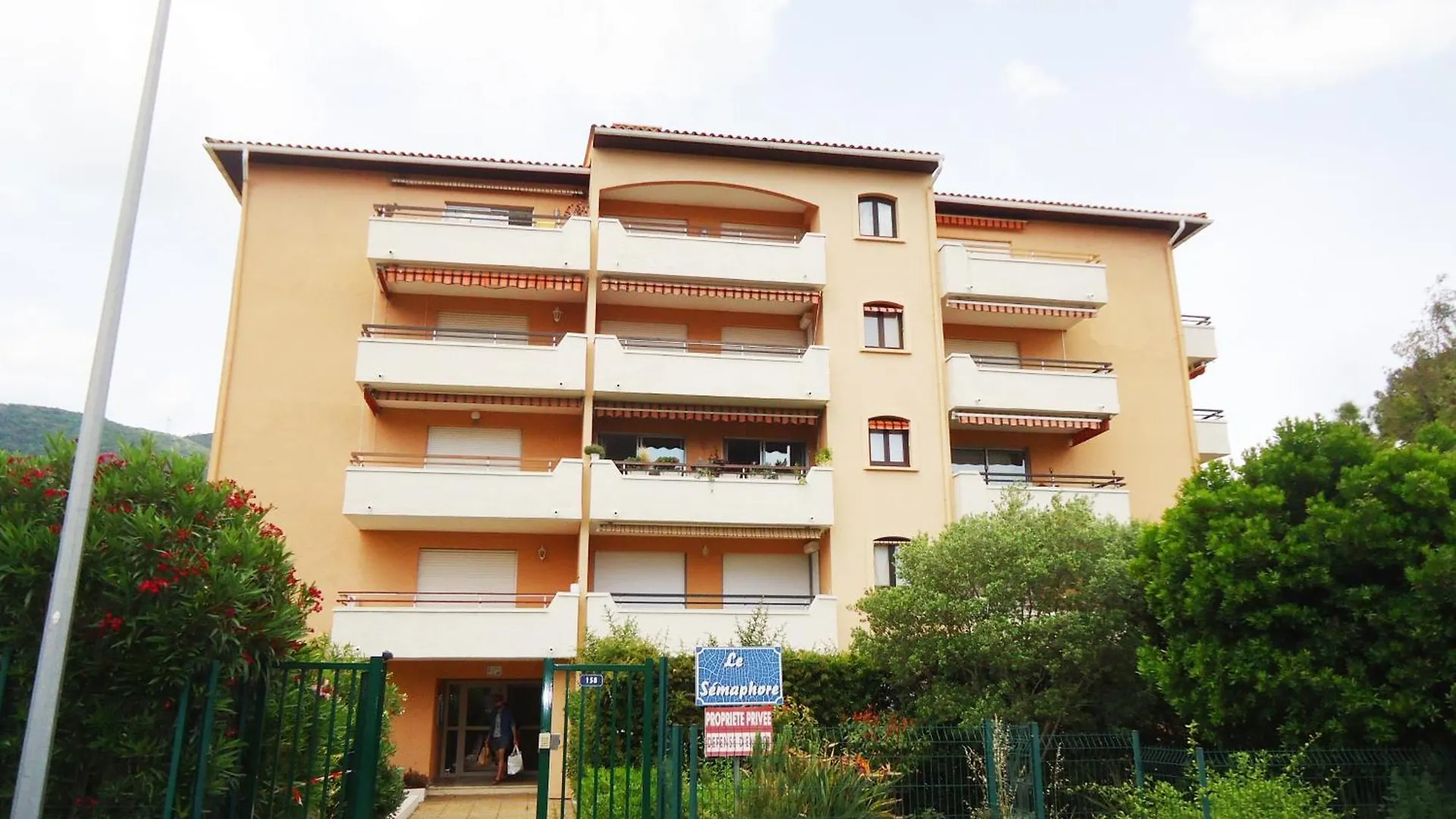 Apartment Joli Studio Climatise A 400M Des Commerces Cavalaire-sur-Mer