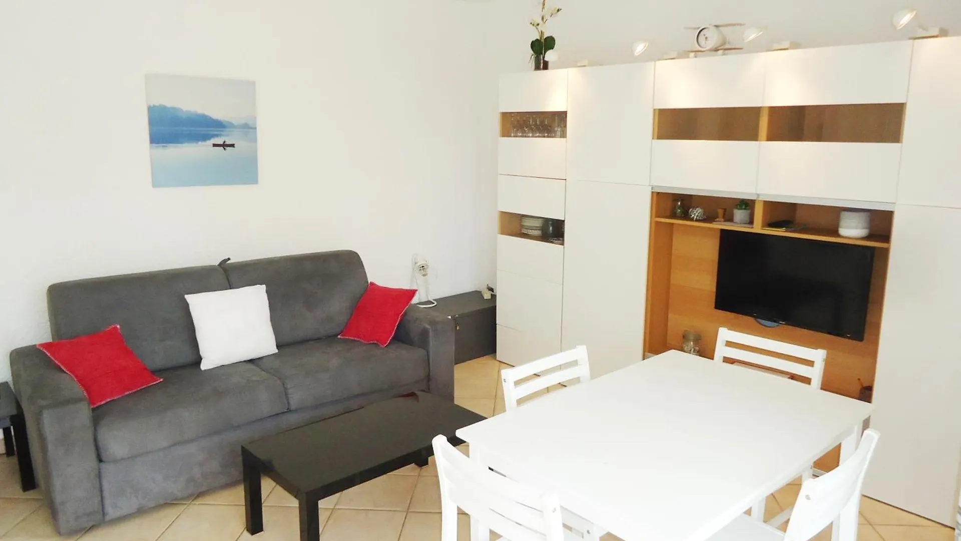 Joli Studio Climatise A 400M Des Commerces Cavalaire-sur-Mer France