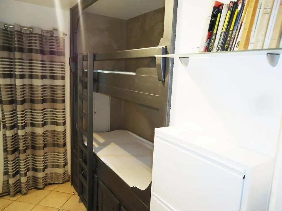 Apartment Joli Studio Climatise A 400M Des Commerces Cavalaire-sur-Mer