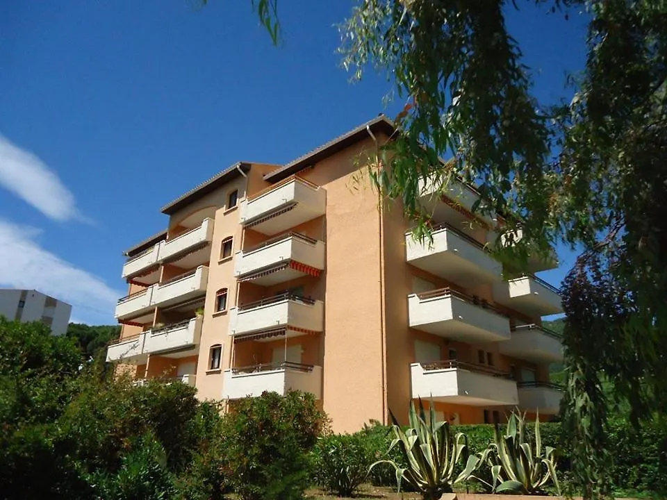 Apartment Joli Studio Climatise A 400M Des Commerces Cavalaire-sur-Mer France