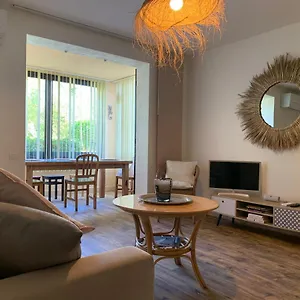  Appartement Un Havre De Paix Proche Du Centre Et Des Plages